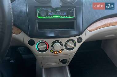 Седан Chevrolet Aveo 2007 в 