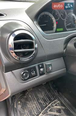 Седан Chevrolet Aveo 2007 в 