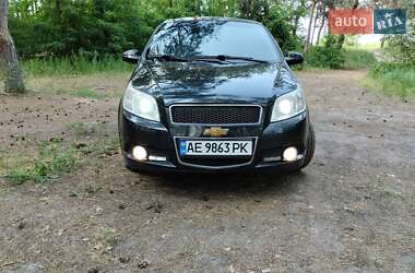 Хетчбек Chevrolet Aveo 2008 в Новомосковську