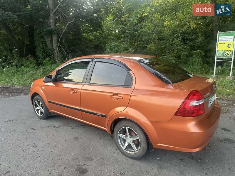 Седан Chevrolet Aveo 2008 в Катеринополе
