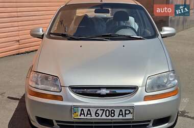 Седан Chevrolet Aveo 2005 в Киеве