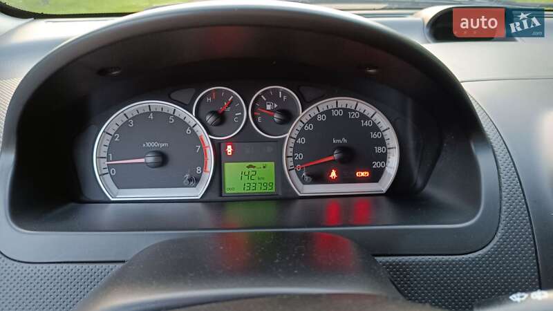 Хэтчбек Chevrolet Aveo 2008 в Ровно