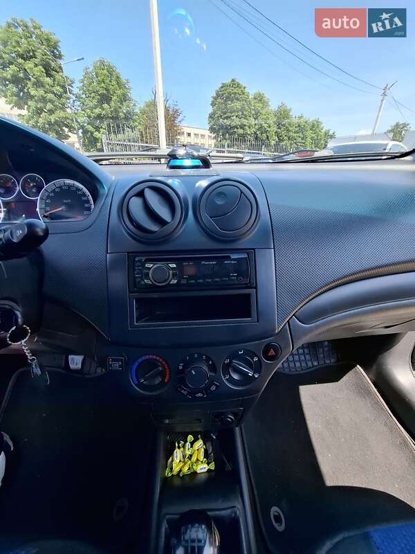 Седан Chevrolet Aveo 2011 в Киеве фото 9 Седан Chevrolet Aveo 2011 в Киеве