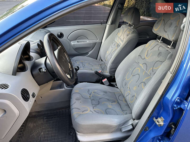 Седан Chevrolet Aveo 2004 в Одессе