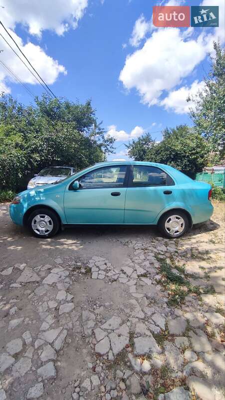Седан Chevrolet Aveo 2006 в Запорожье