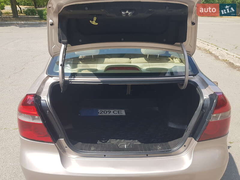 Седан Chevrolet Aveo 2008 в Одессе