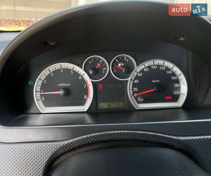 Седан Chevrolet Aveo 2008 в Миколаєві