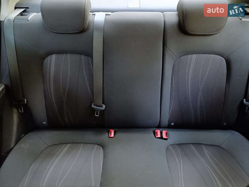 Седан Chevrolet Aveo 2012 в Киеве фото 12 Седан Chevrolet Aveo 2012 в Киеве