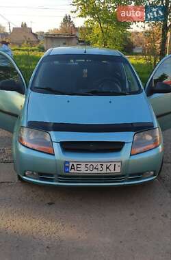 Седан Chevrolet Aveo 2006 в Кривом Роге