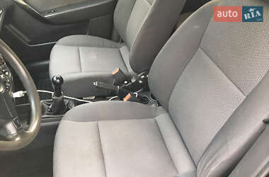 Хэтчбек Chevrolet Aveo 2011 в 