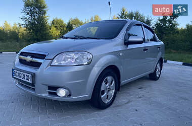 Седан Chevrolet Aveo 2008 в Львове