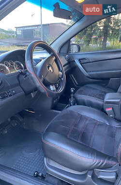 Седан Chevrolet Aveo 2006 в 