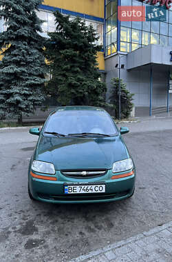 Седан Chevrolet Aveo 2005 в Миколаєві