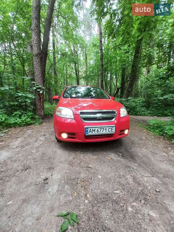Седан Chevrolet Aveo 2008 в 