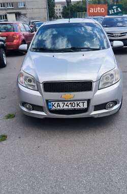 Хэтчбек Chevrolet Aveo 2011 в Киеве