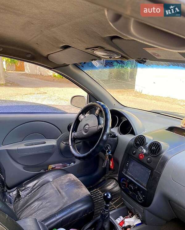 Chevrolet Aveo 2004