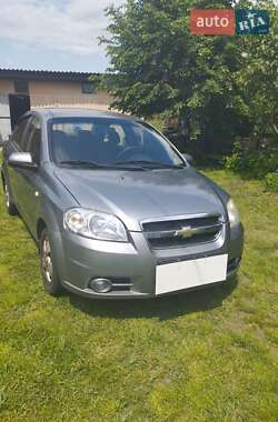 Седан Chevrolet Aveo 2010 в Києві