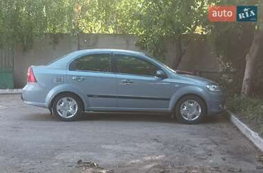 Седан Chevrolet Aveo 2008 в Харькове