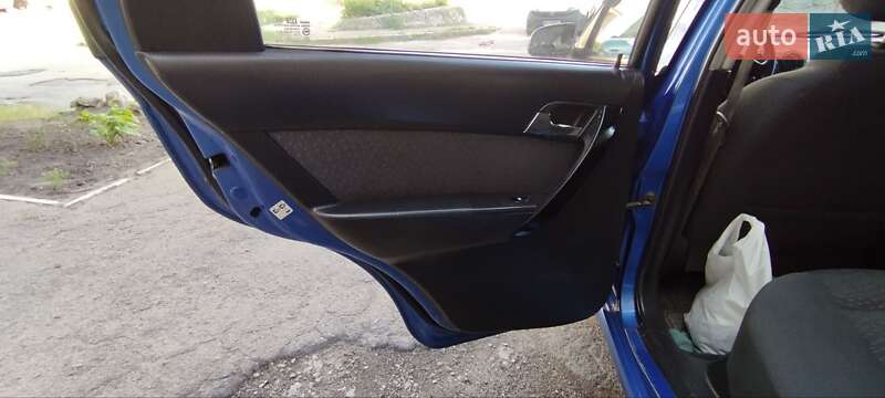 Седан Chevrolet Aveo 2008 в Дніпрі