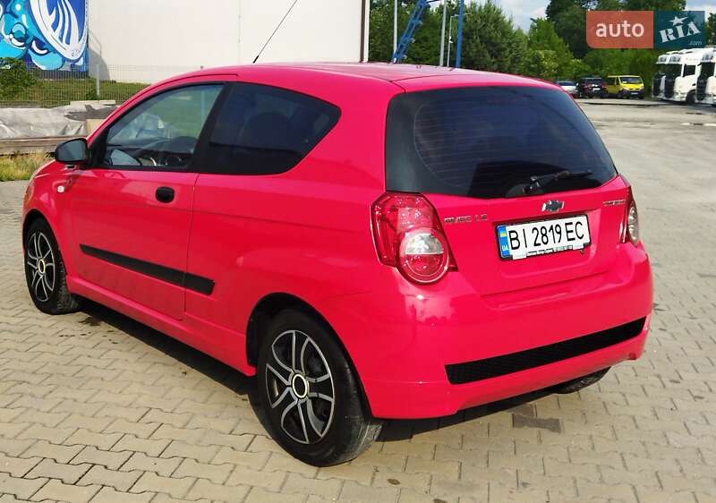 Хэтчбек Chevrolet Aveo 2008 в Полтаве