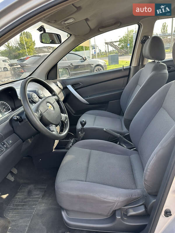 Седан Chevrolet Aveo 2006 в Одессе