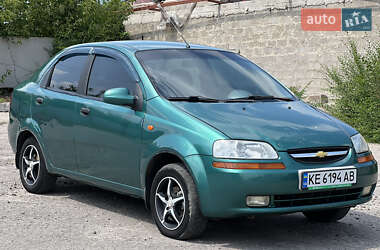 Седан Chevrolet Aveo 2005 в Днепре