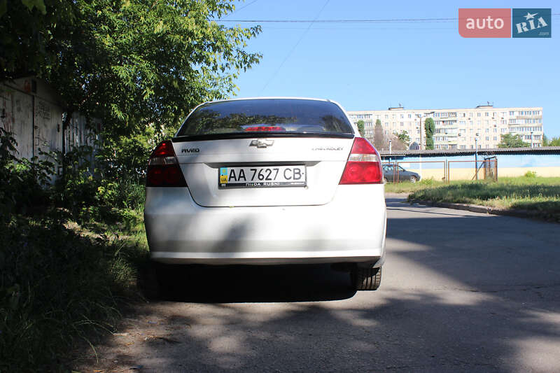 Седан Chevrolet Aveo 2006 в Києві фото 9 Седан Chevrolet Aveo 2006 в Києві