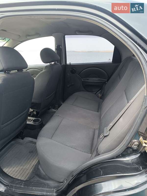 Седан Chevrolet Aveo 2005 в Одессе