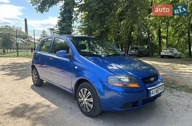 Хетчбек Chevrolet Aveo 2006 в 