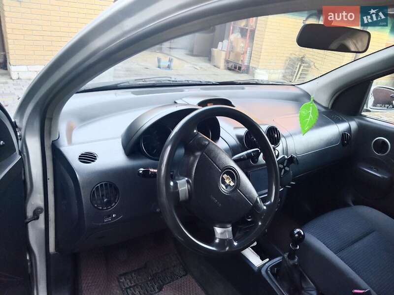 Хэтчбек Chevrolet Aveo 2007 в Днепре
