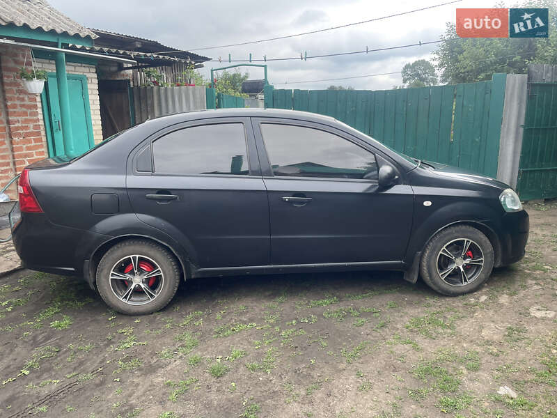 Седан Chevrolet Aveo 2006 в Богодухове