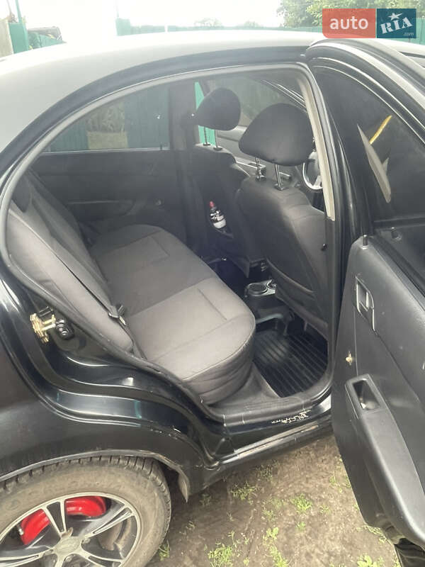 Седан Chevrolet Aveo 2006 в Богодухове