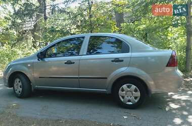 Седан Chevrolet Aveo 2011 в 