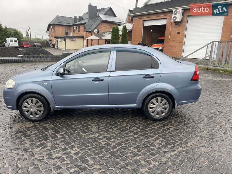 Седан Chevrolet Aveo 2007 в Луцьку