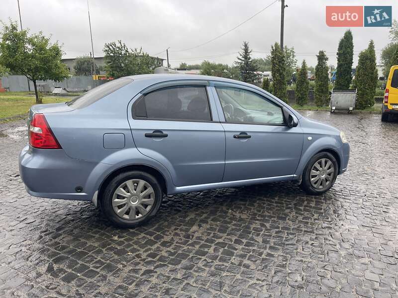 Седан Chevrolet Aveo 2007 в Луцьку