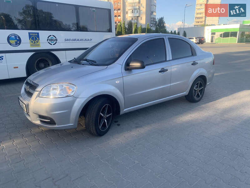 Седан Chevrolet Aveo 2006 в Житомире