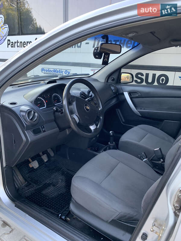 Седан Chevrolet Aveo 2006 в Житомире