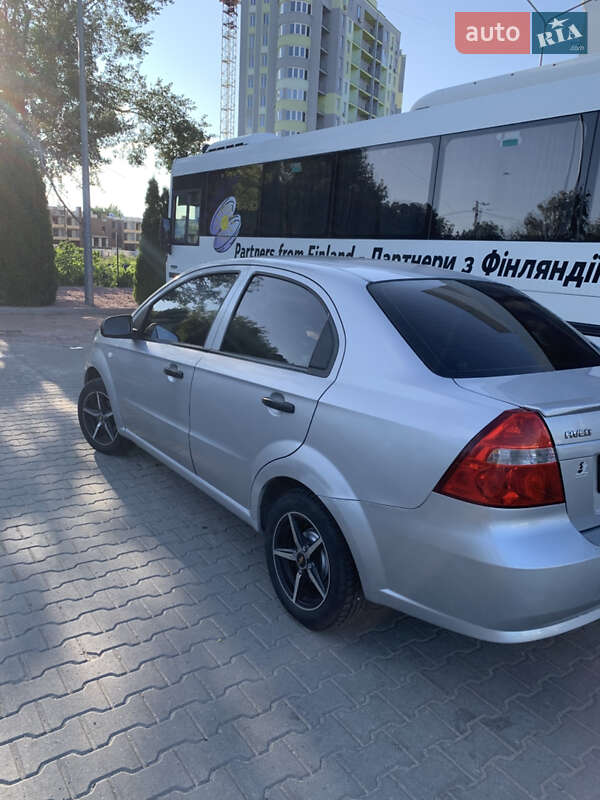 Седан Chevrolet Aveo 2006 в Житомире