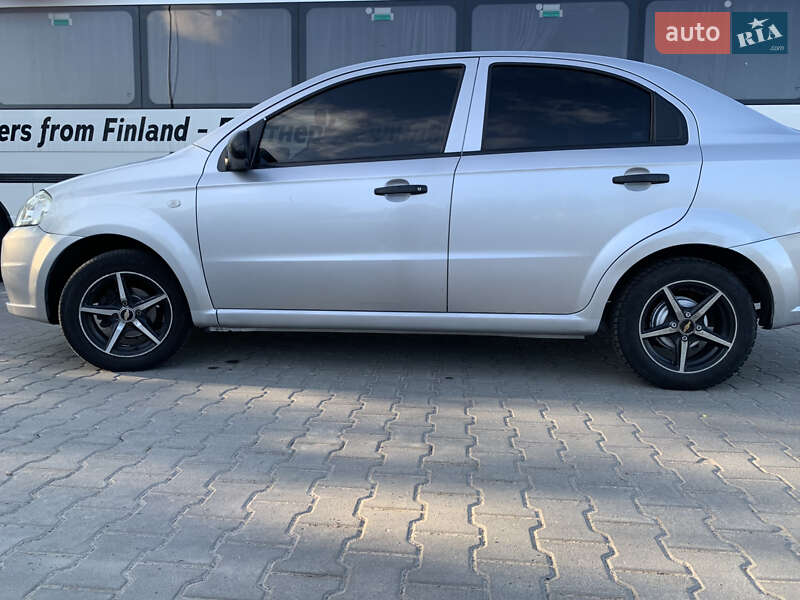 Седан Chevrolet Aveo 2006 в Житомире