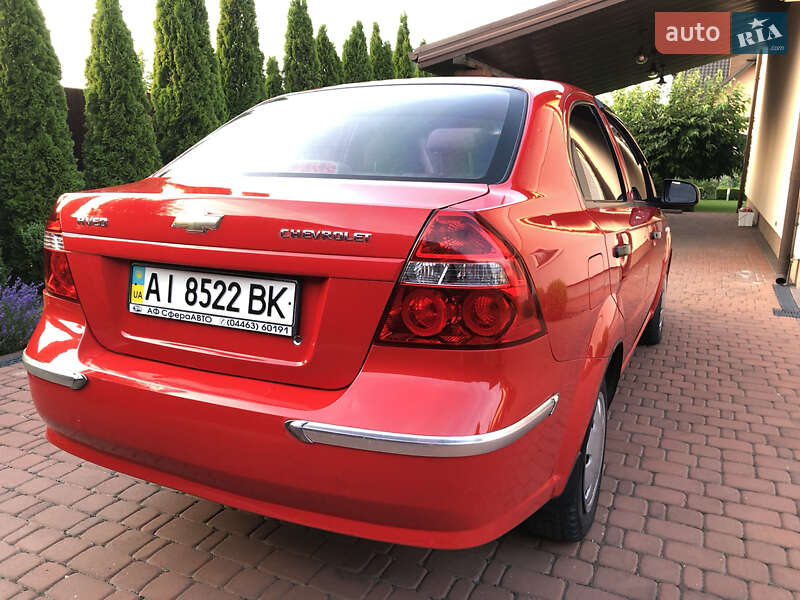 Седан Chevrolet Aveo 2008 в Киеве