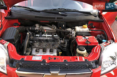 Седан Chevrolet Aveo 2008 в 