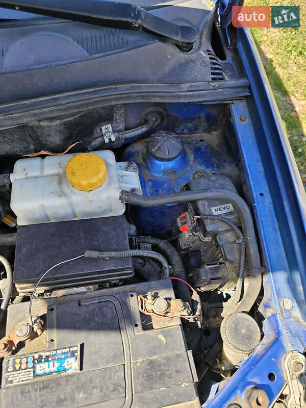 Седан Chevrolet Aveo 2008 в Києві