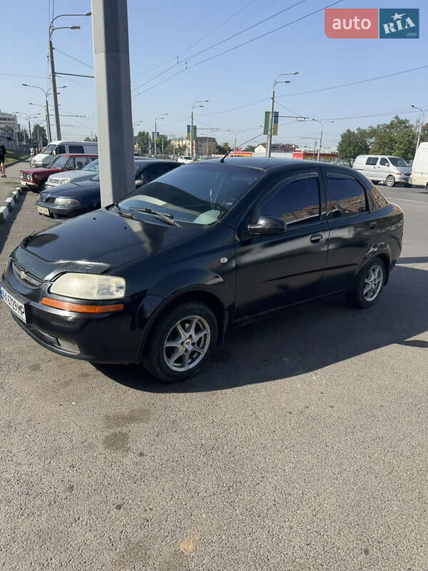 Седан Chevrolet Aveo 2005 в Харькове