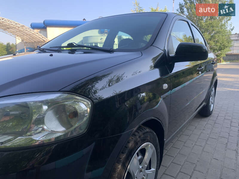 Седан Chevrolet Aveo 2008 в Запорожье