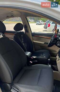 Седан Chevrolet Aveo 2008 в 