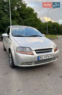 Седан Chevrolet Aveo 2005 в Львові