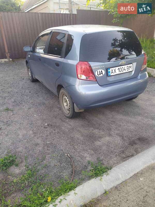 Хэтчбек Chevrolet Aveo 2006 в Харькове