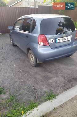 Хэтчбек Chevrolet Aveo 2006 в 