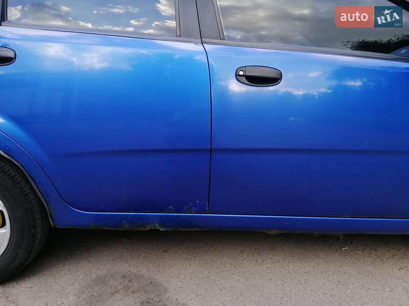 Седан Chevrolet Aveo 2006 в Белой Церкви