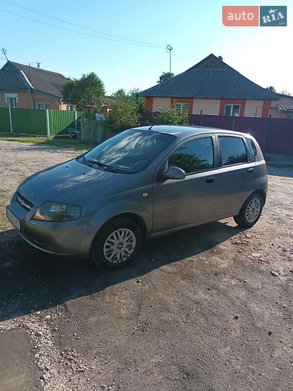Хэтчбек Chevrolet Aveo 2008 в Виннице